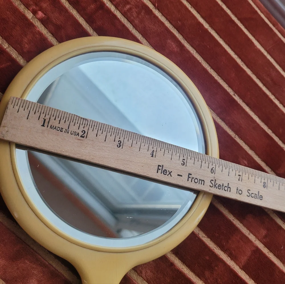 Vintage Handheld Mirror - Picture 4 of 8